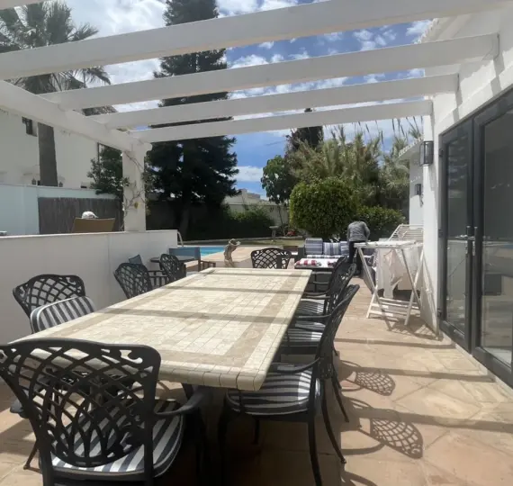 Oтдельно стоящая вилла R4728907