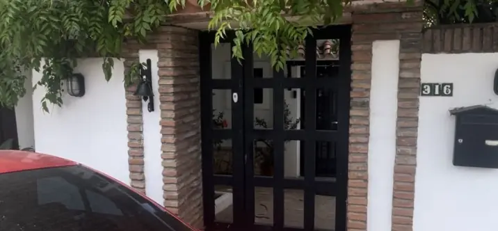 Oтдельно стоящая вилла R4728907 2