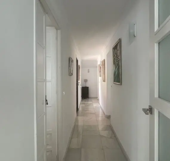 Oтдельно стоящая вилла R4728907