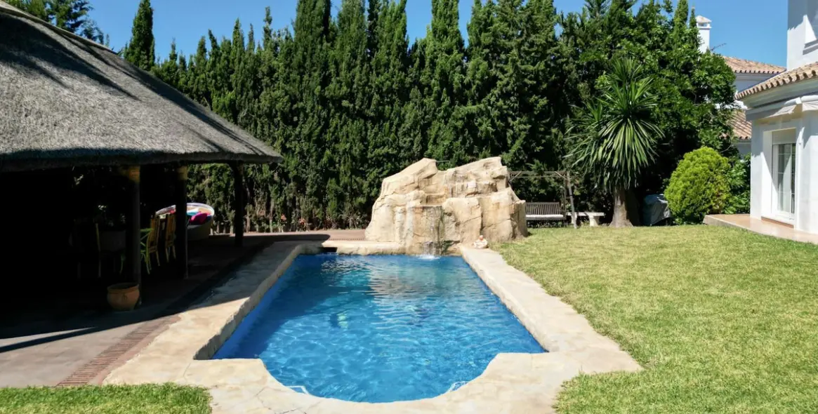 Venta de villa independiente en Mijas Golf 17