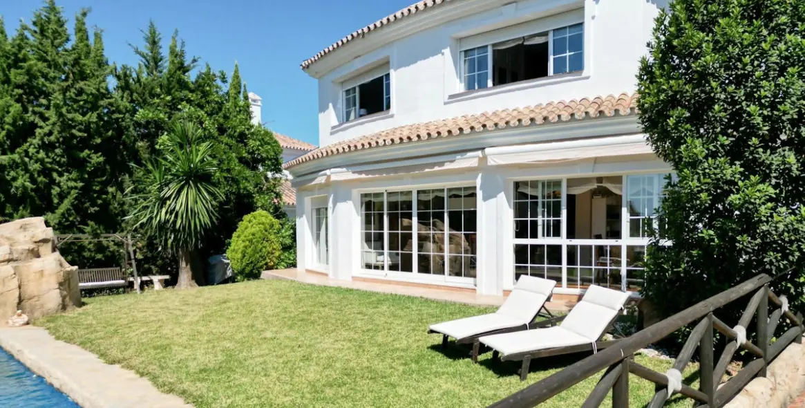 Venta de villa independiente en Mijas Golf 19