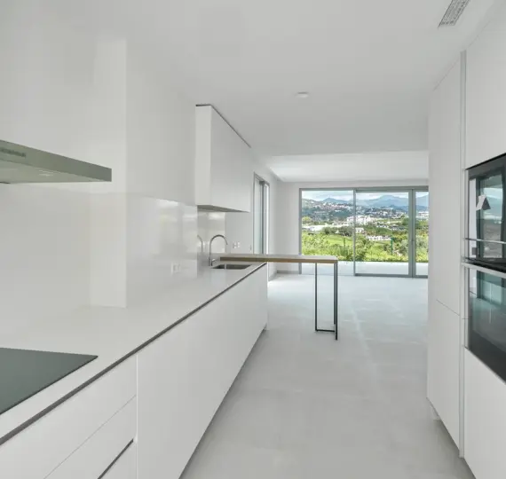 Sale of semi-detached house in San Pedro de Alcántara