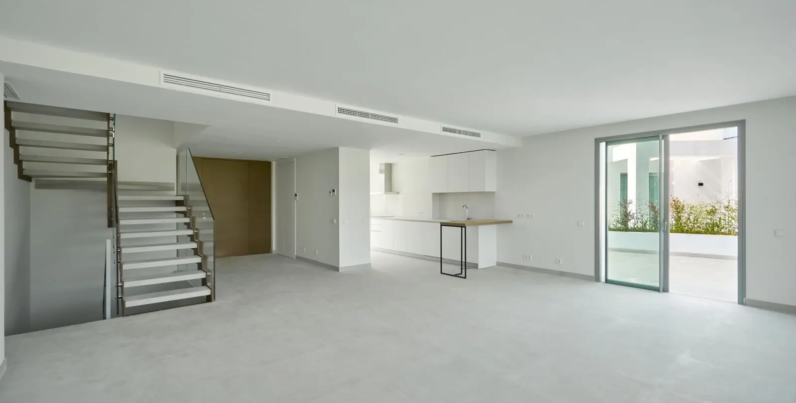 Sale of semi-detached house in San Pedro de Alcántara 3