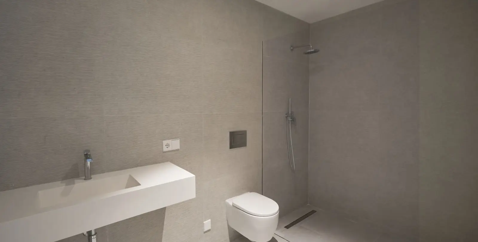 Sale of semi-detached house in San Pedro de Alcántara 21