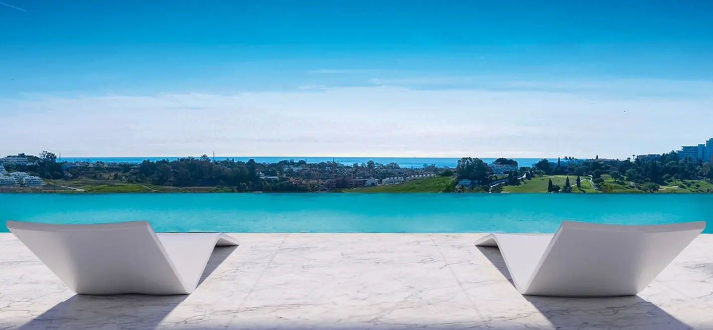 Sale of middle floor apartment in El Paraiso 2