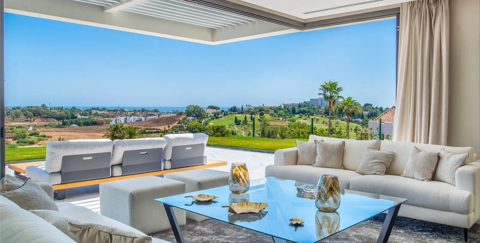 Venta de apartamento en planta media en El Paraiso 20
