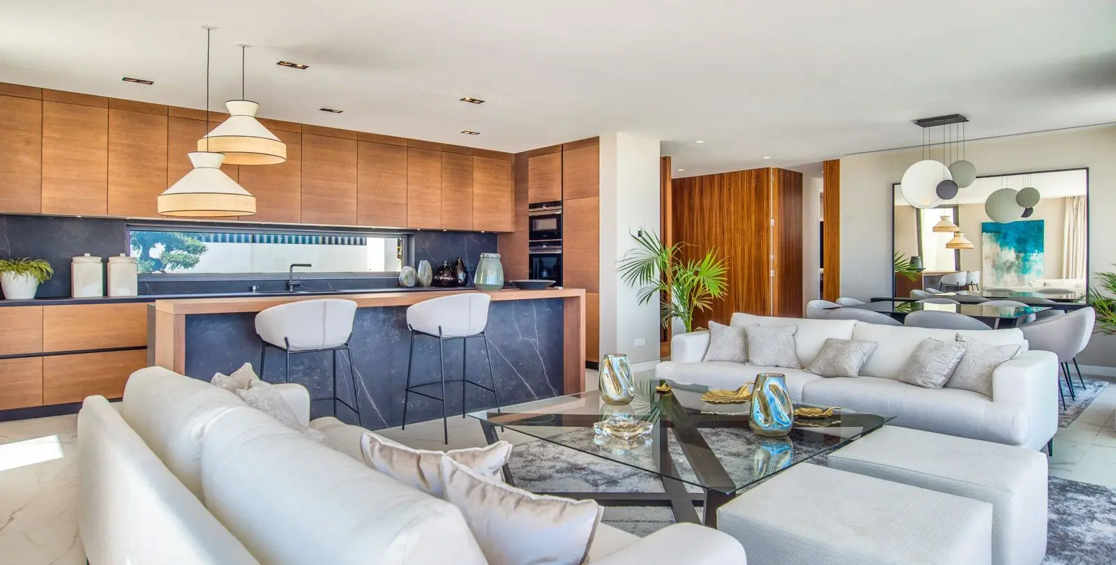 Venta de apartamento en planta media en El Paraiso 24