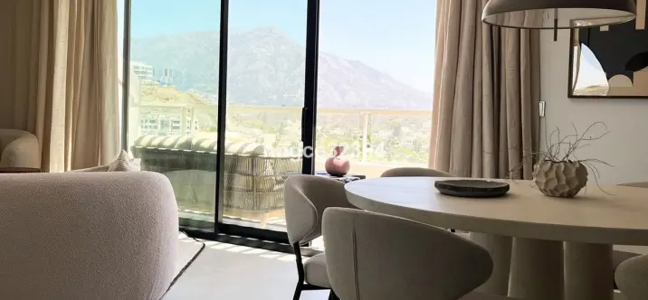 Продажа пентхауса в Benahavís 2