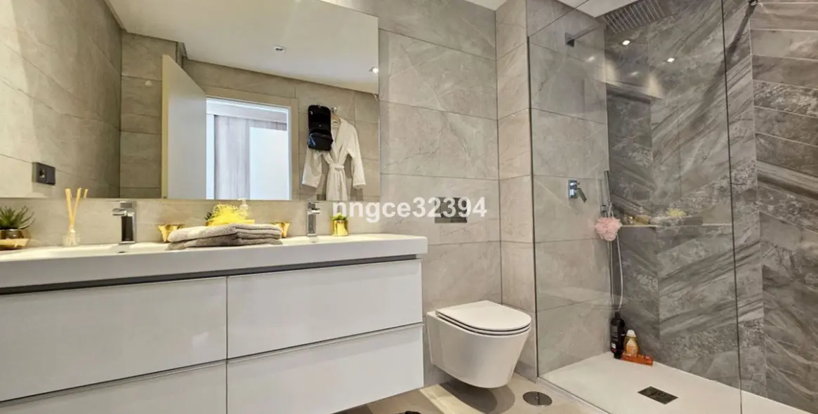 Venta de ático en Benahavís 12