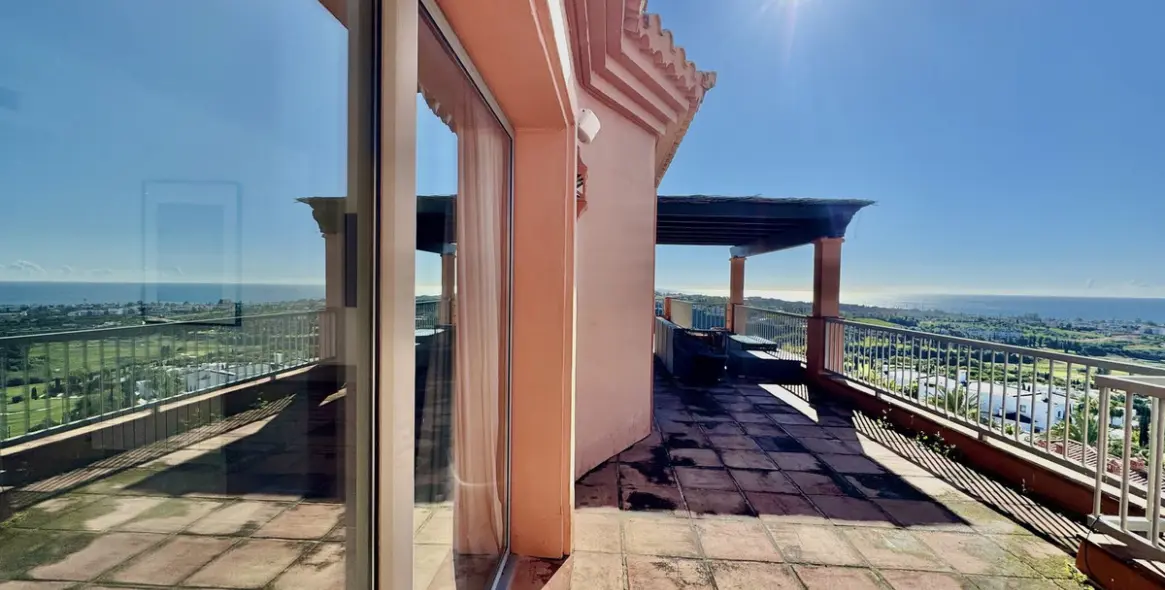 Продажа пентхауса в Los Flamingos 16