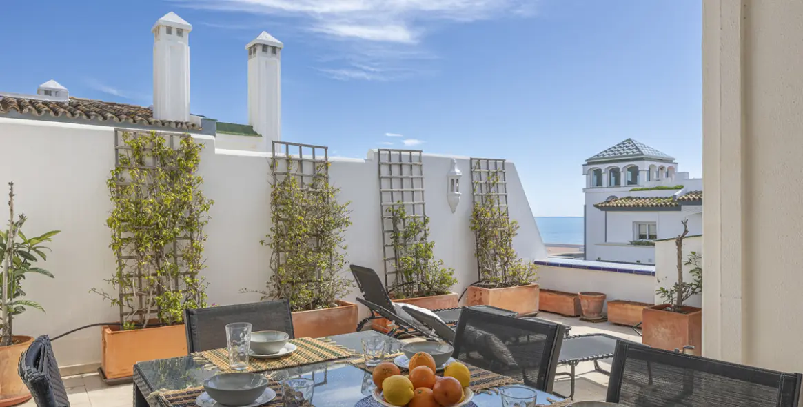 Venta de ático dúplex en Estepona 6