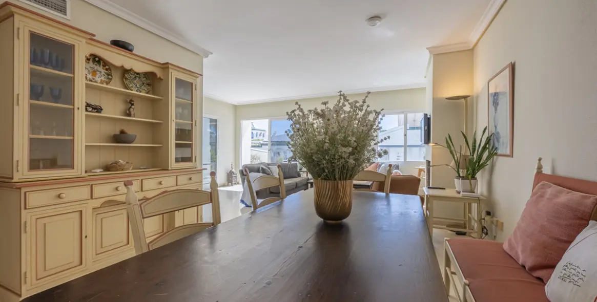 Venta de ático dúplex en Estepona 12