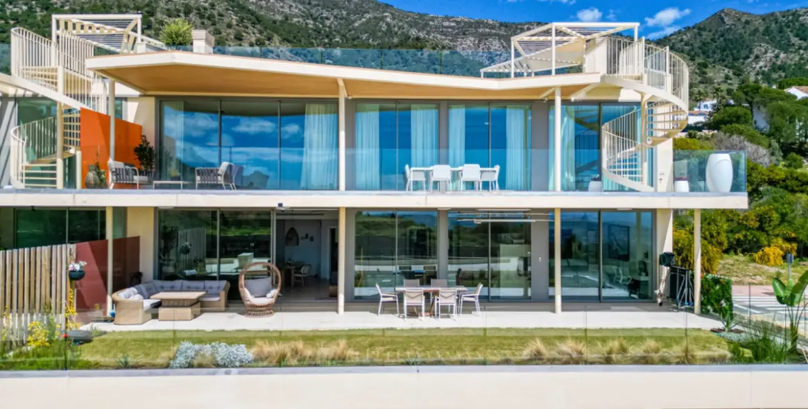 Sale of ground floor apartment in Fuengirola 1