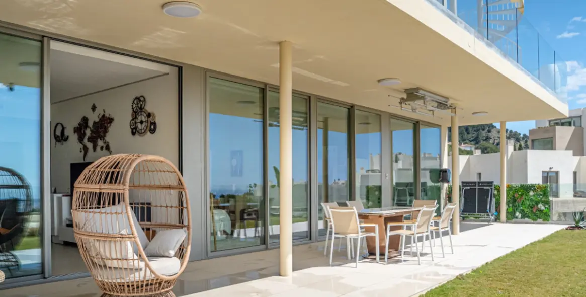 Sale of ground floor apartment in Fuengirola 7