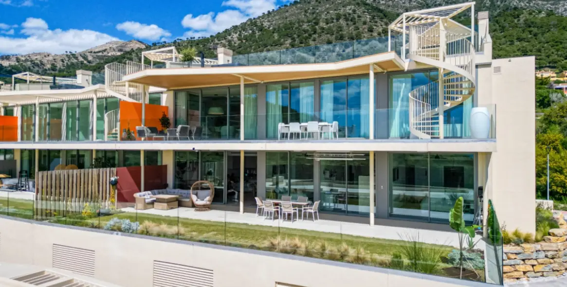 Sale of ground floor apartment in Fuengirola 22