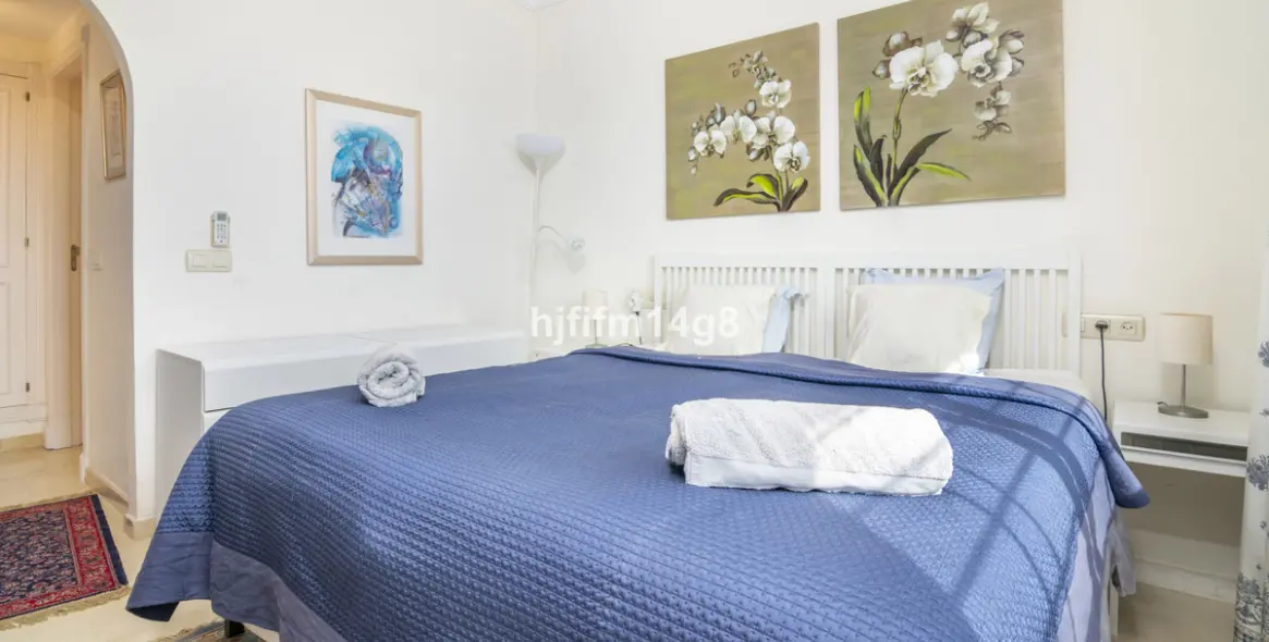 Sale of penthouse duplex in Nueva Andalucía 16