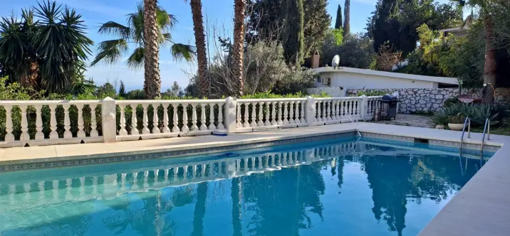 Venta de villa independiente en Mijas 0