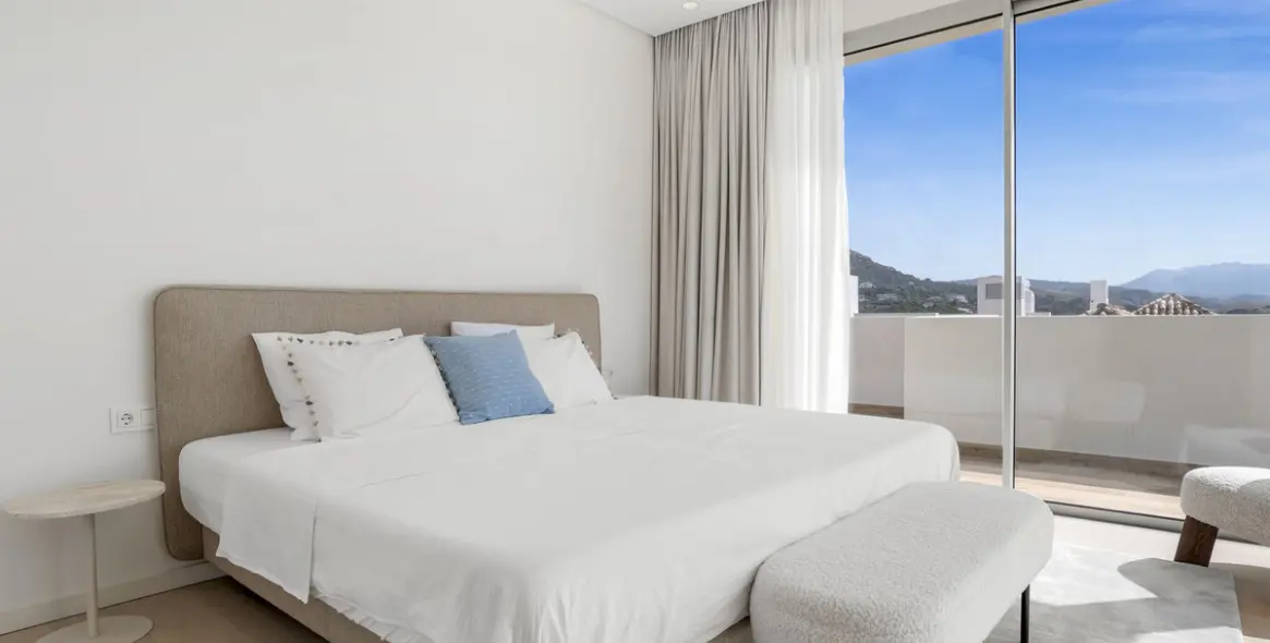 Sale of penthouse in Benahavís 23