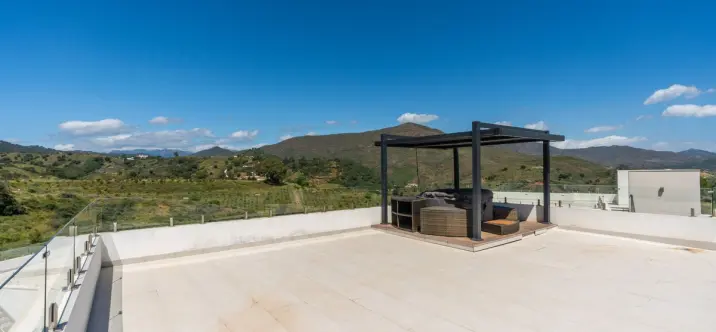 Venta de villa independiente en La Cala Golf 1