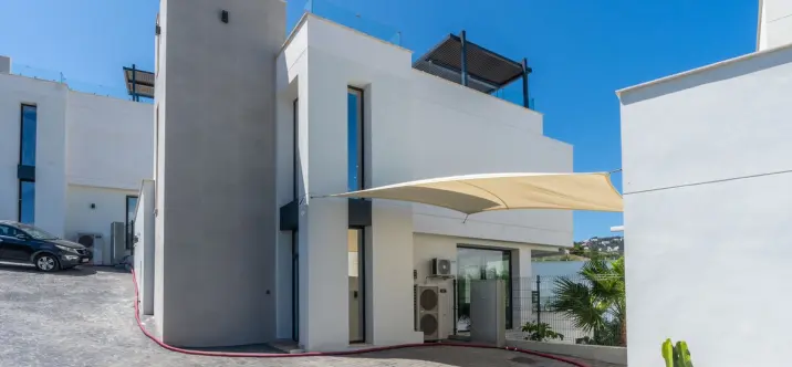 Venta de villa independiente en La Cala Golf 4