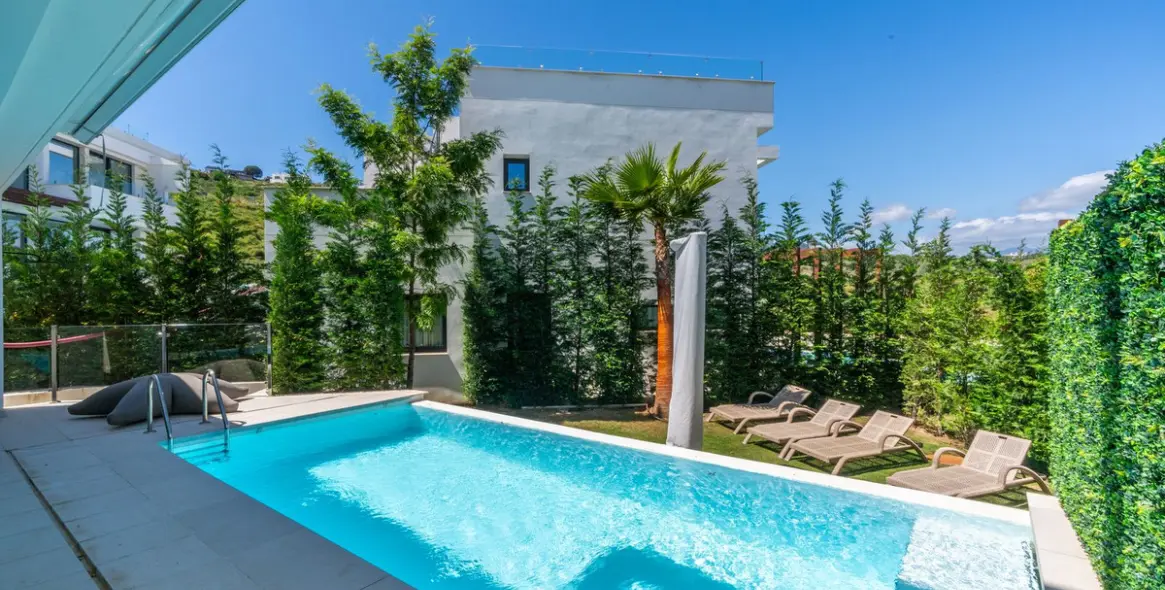 Venta de villa independiente en La Cala Golf 6