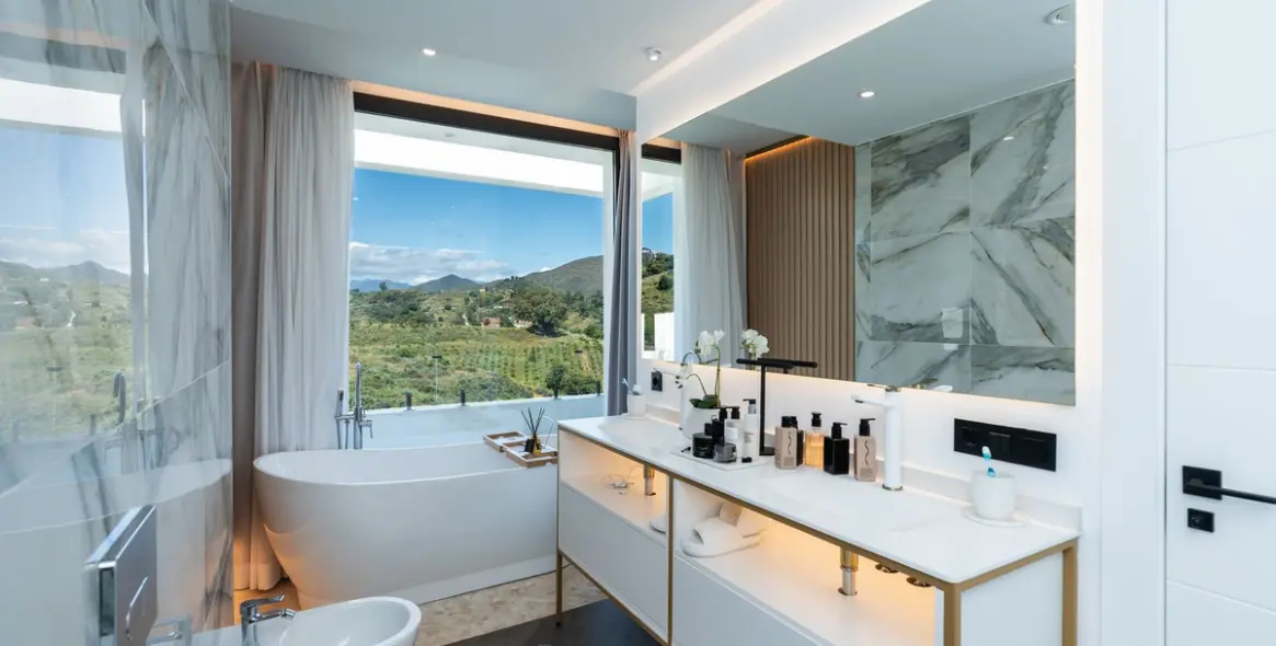 Sale of detached villa in La Cala Golf 21