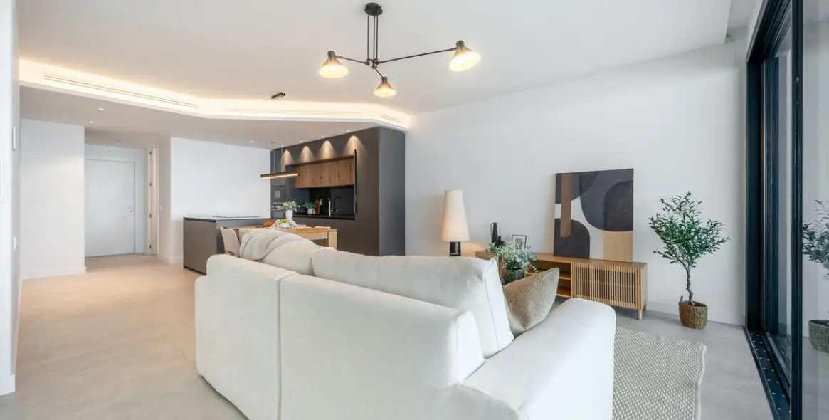 Sale of ground floor apartment in Fuengirola 10