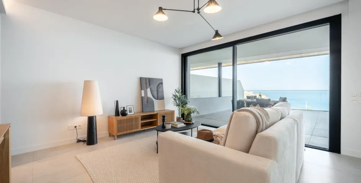 Sale of ground floor apartment in Fuengirola 12