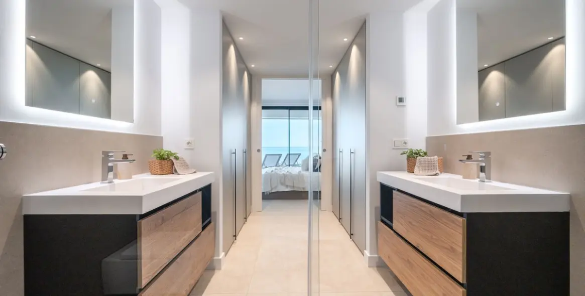 Sale of ground floor apartment in Fuengirola 18