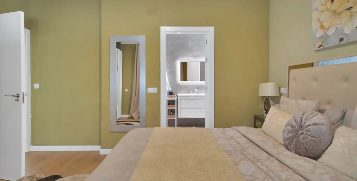 Sale of detached villa in Estepona 8