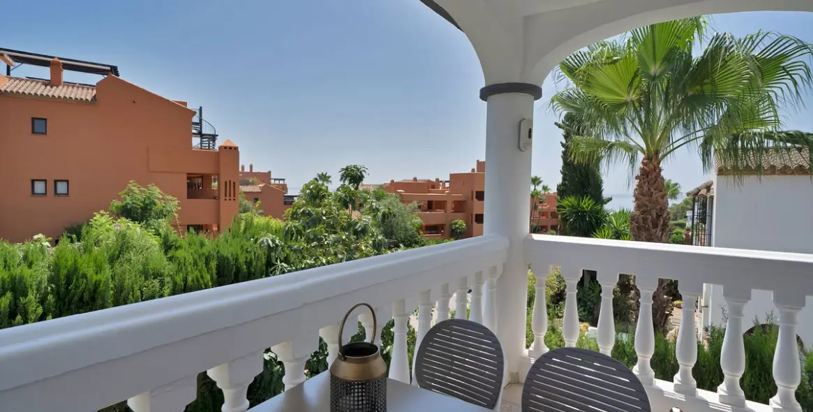 Продажа  отдельно стоящей виллы в Estepona 43