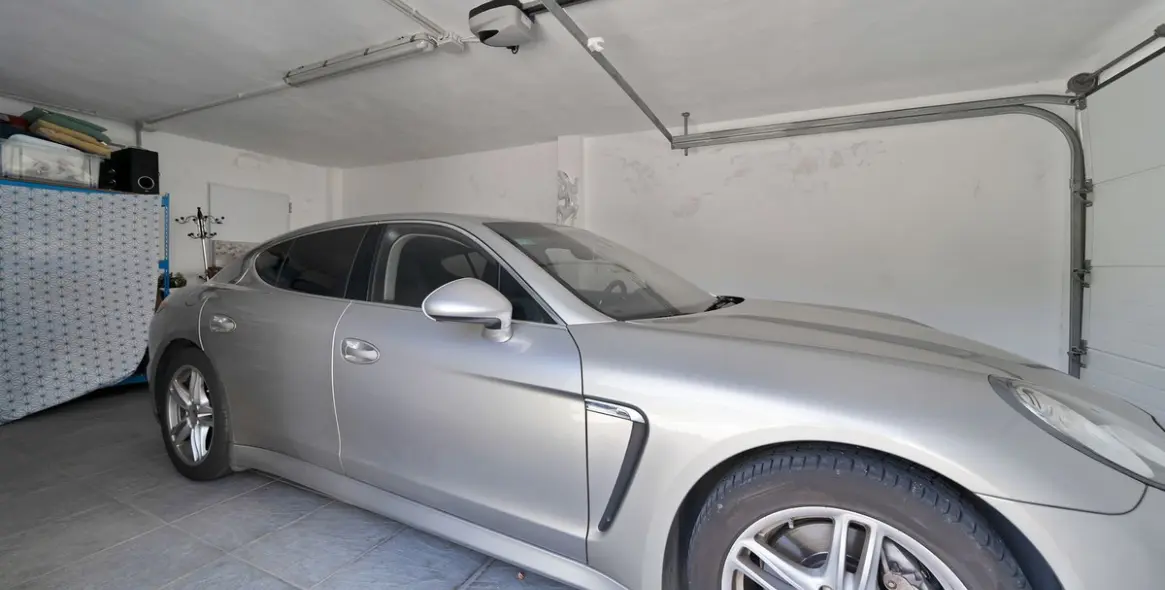 Продажа  отдельно стоящей виллы в Estepona 46