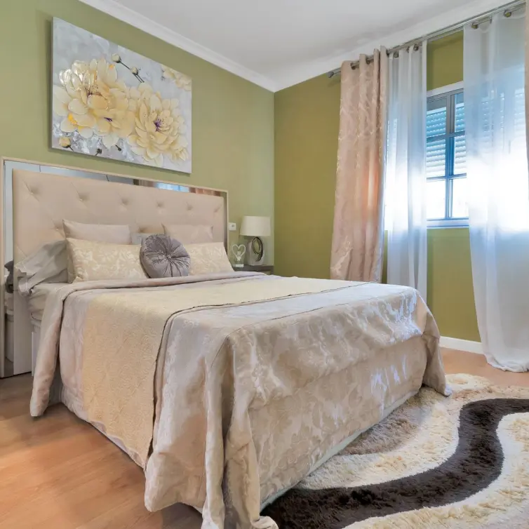 Sale of detached villa in Estepona