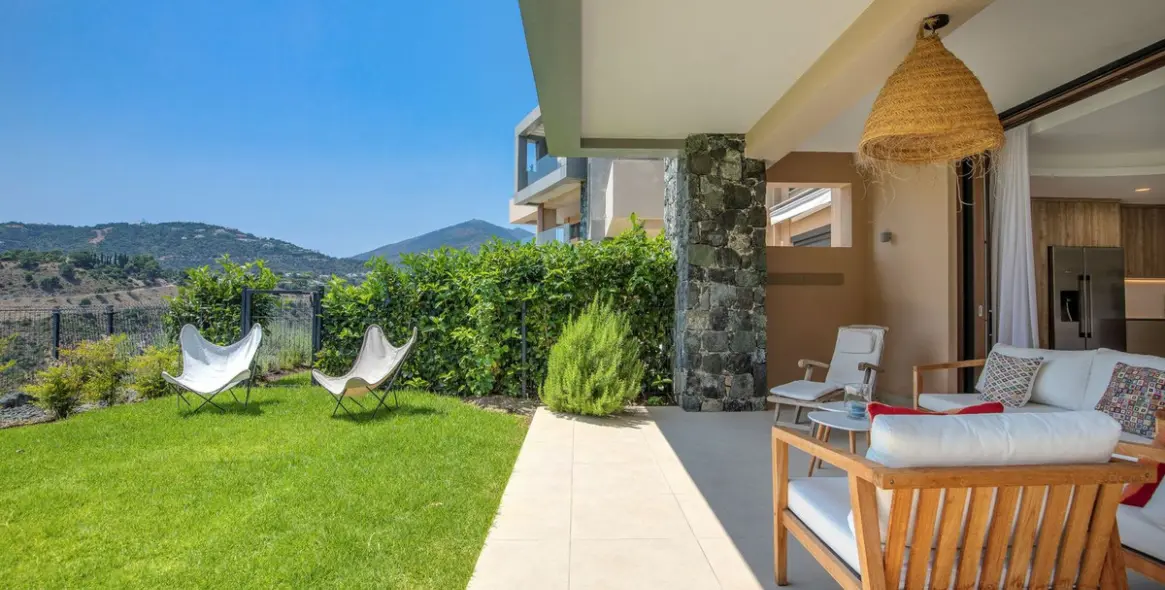 Продажа апартаментов на первом этаже в Benahavís 13