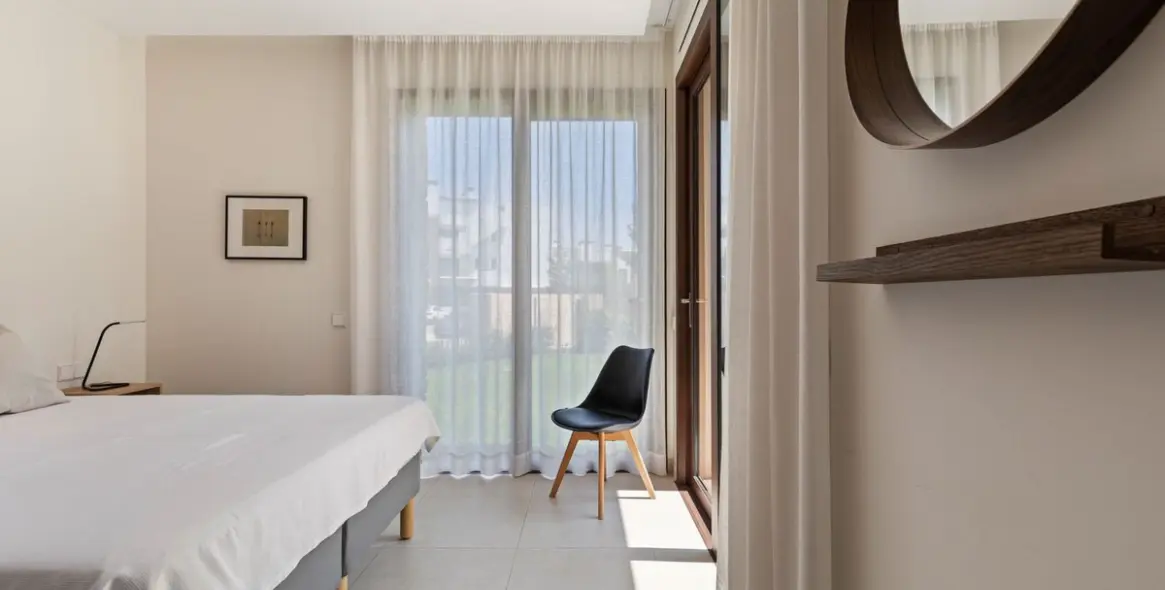 Продажа апартаментов на первом этаже в Benahavís 17