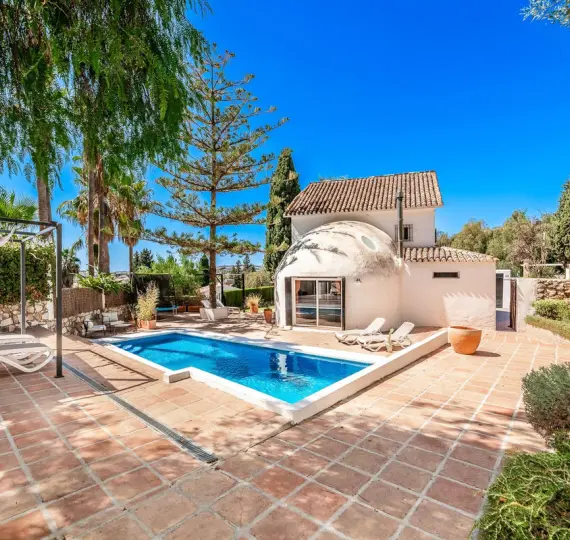 Venta de villa independiente en El Coto