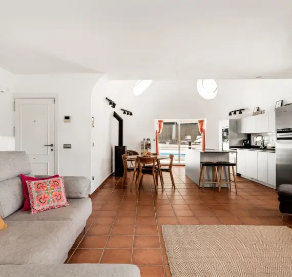 Venta de villa independiente en El Coto