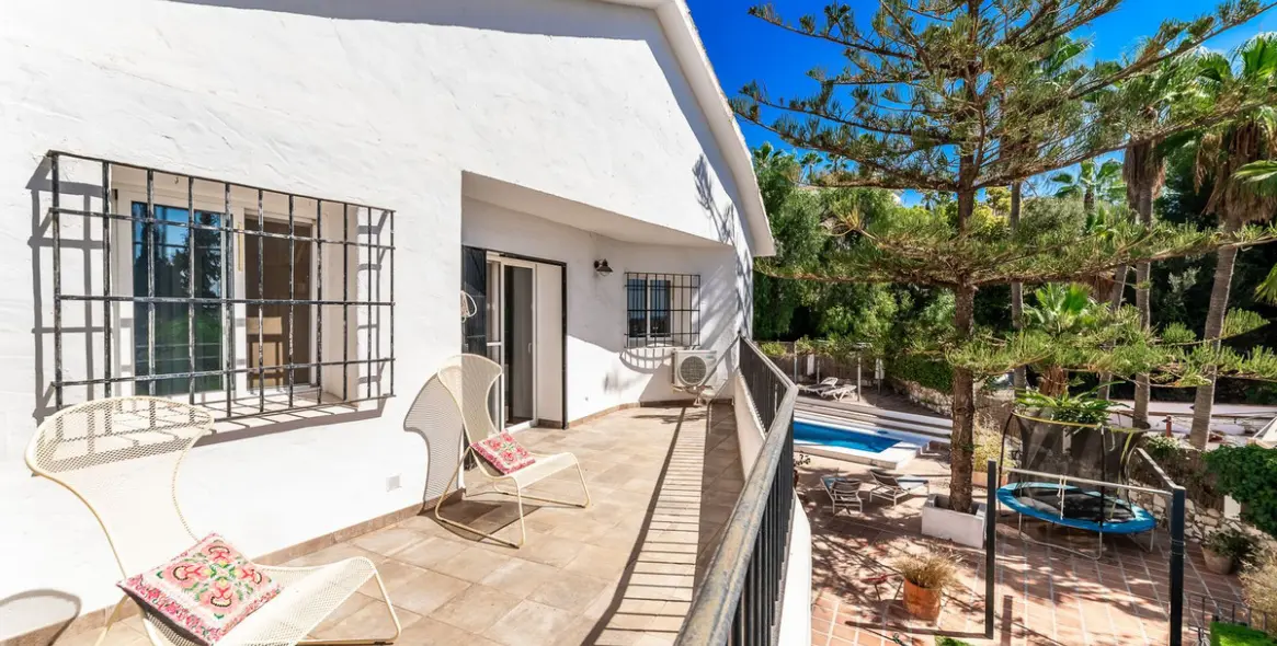 Venta de villa independiente en El Coto 21