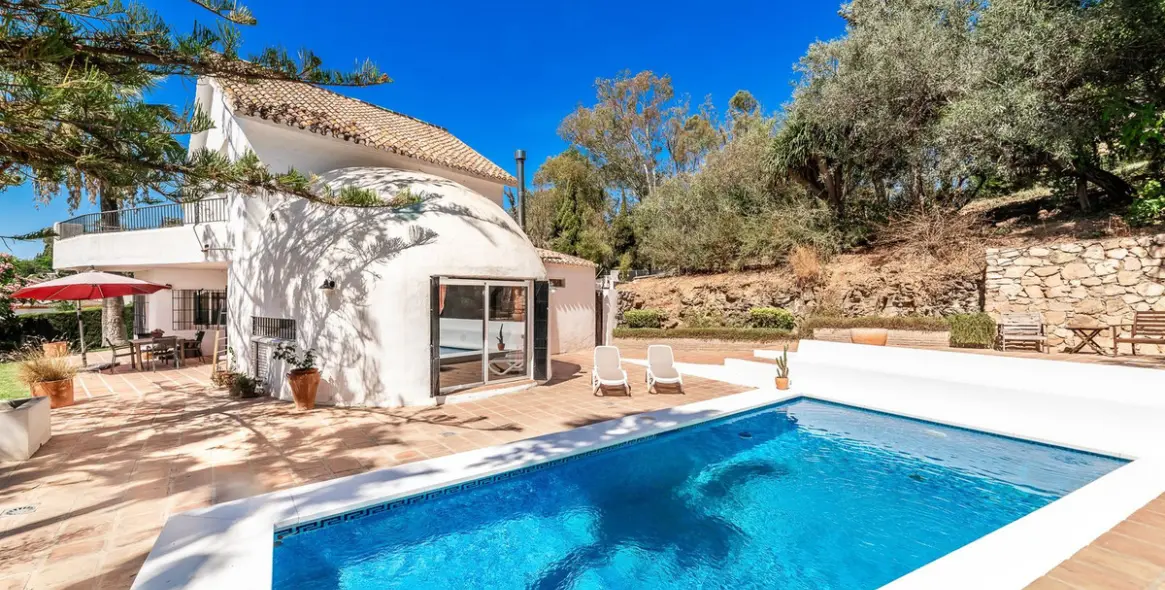 Venta de villa independiente en El Coto 31