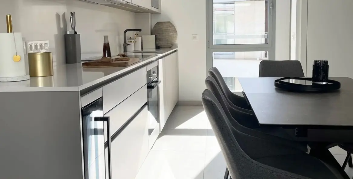 Venta de ático en Elviria 10