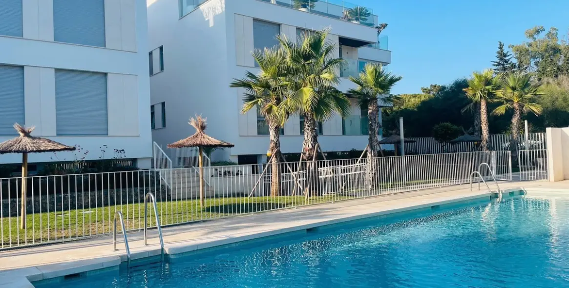 Venta de ático en Elviria 24