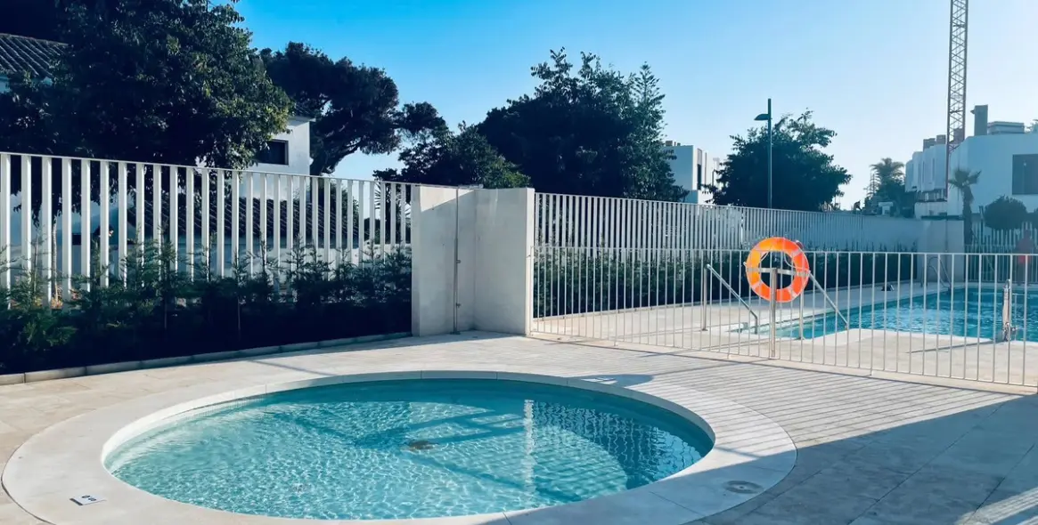 Venta de ático en Elviria 28