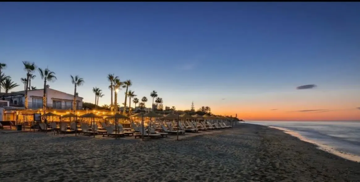 Venta de ático en Elviria 30