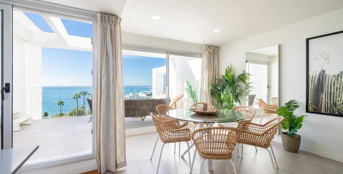 Sale of penthouse in Benalmadena Costa 3