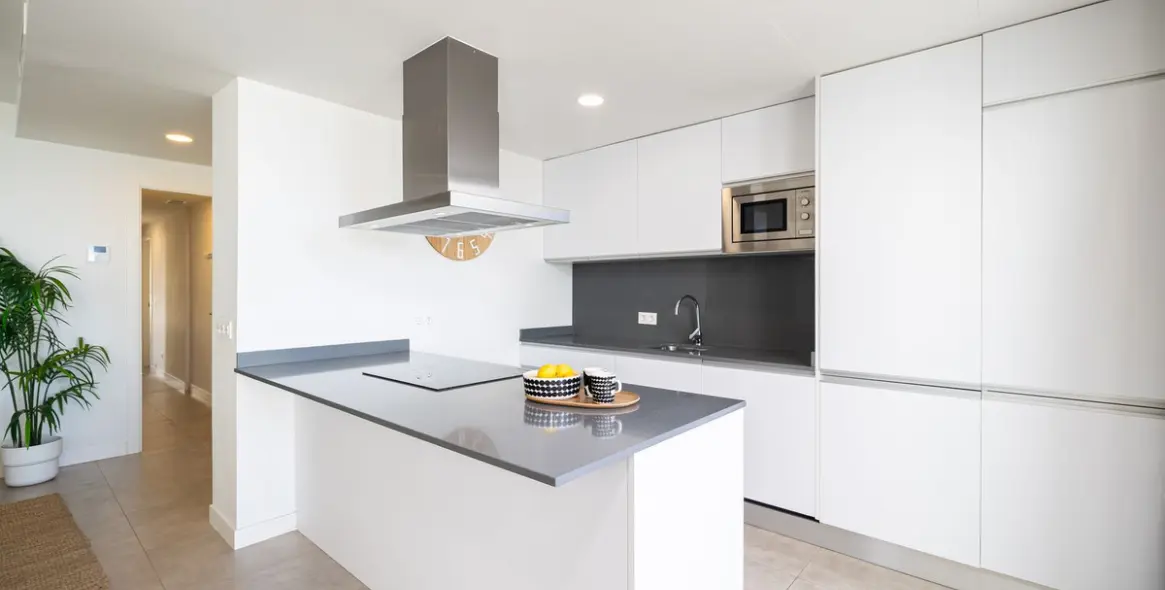 Sale of penthouse in Benalmadena Costa 16