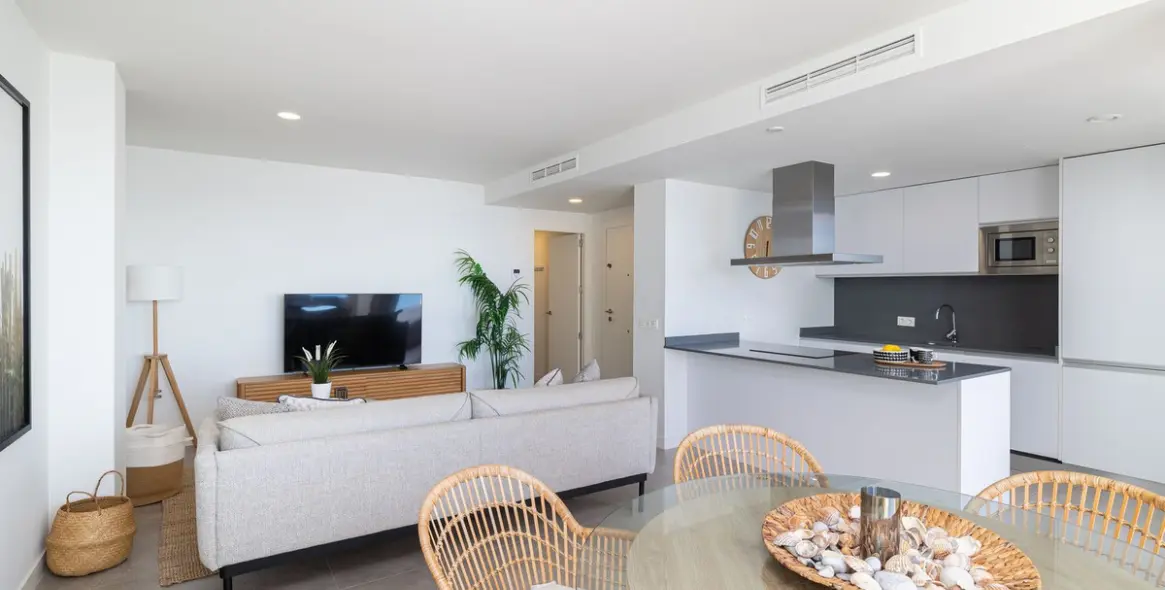 Sale of penthouse in Benalmadena Costa 17