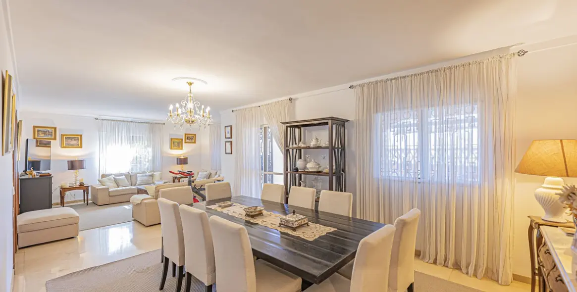 Продажа  отдельно стоящей виллы в Marbella (район Marbella) 6