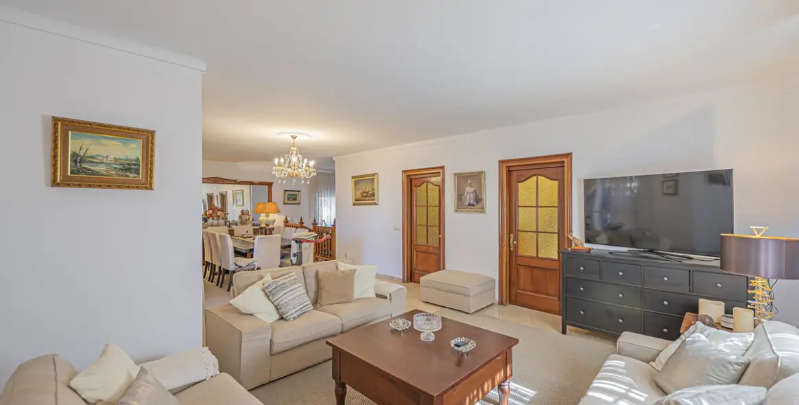 Продажа  отдельно стоящей виллы в Marbella (район Marbella) 14