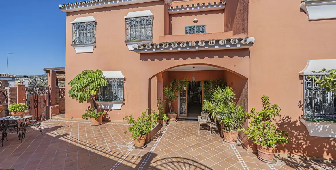 Продажа  отдельно стоящей виллы в Marbella (район Marbella) 17