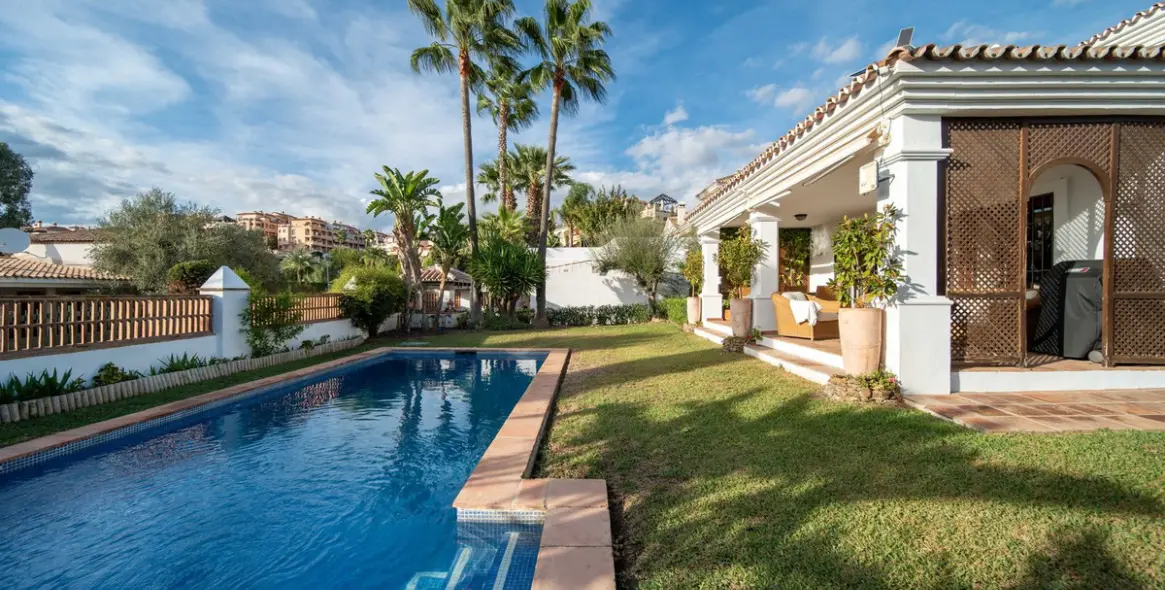 Продажа  отдельно стоящей виллы в Mijas Golf 7